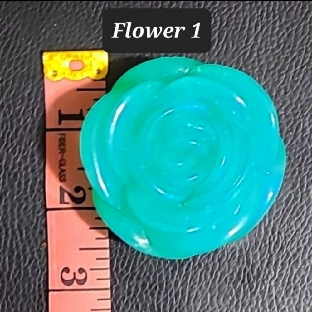 Handmade Resin Flower Paperweight or Decor - Picture 3 of 13